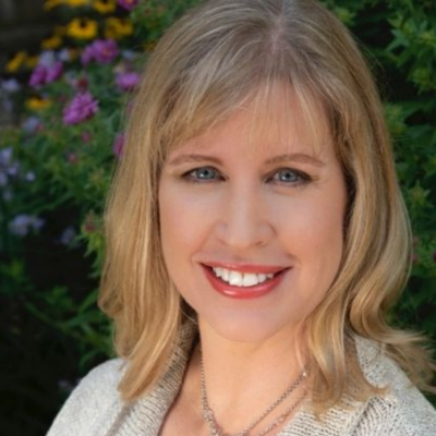 Julie Hedlund